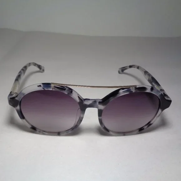 Lacoste L837SA Grey Havana New Men's Sunglasses - Picture 3 of 16